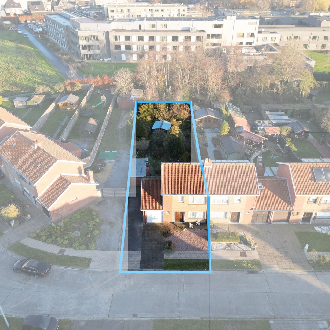 Kortemark, Huis\n - Kortemark - 4 SLPK woning mét garage en grote tuin (505 m²)!