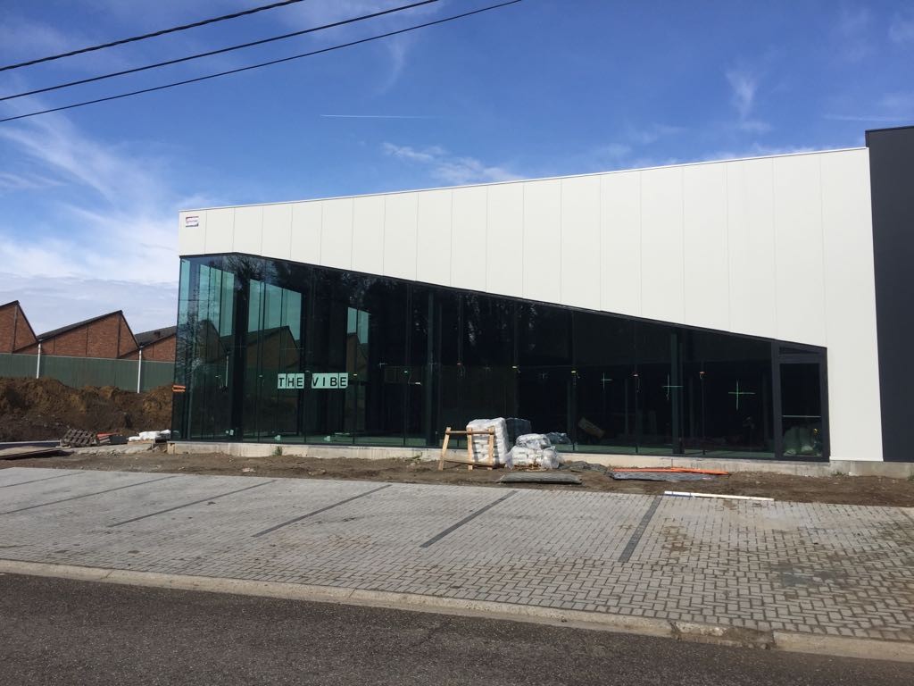 Mechelen, Bedrijfsgebouw\n - Ragheno: nieuwbouw KMO-units op logistieke toplocatie!