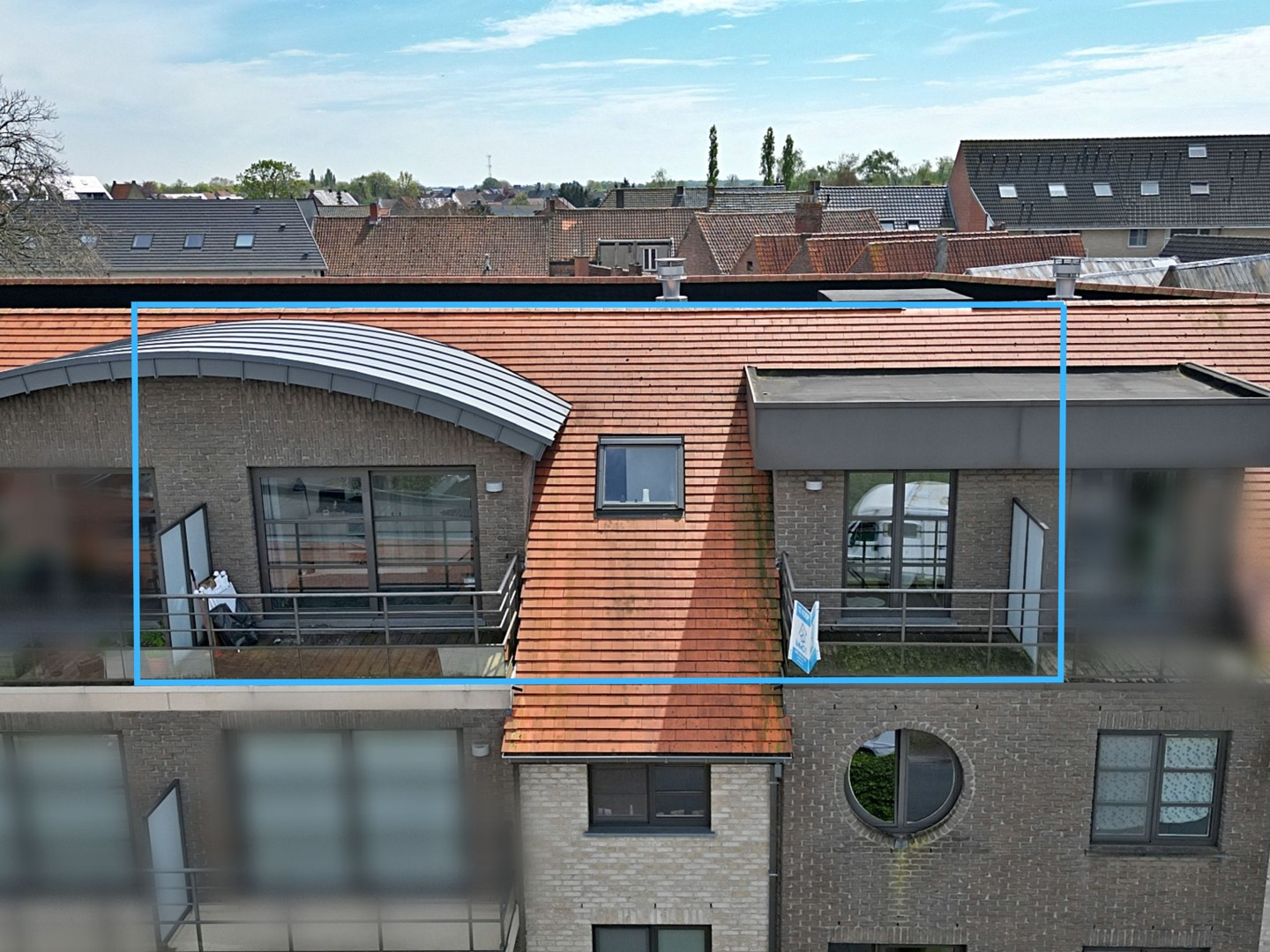 Aartrijke, Appartement\n - Aartrijke - Appartement met 2 slpks, 2 badks en 3 terrassen