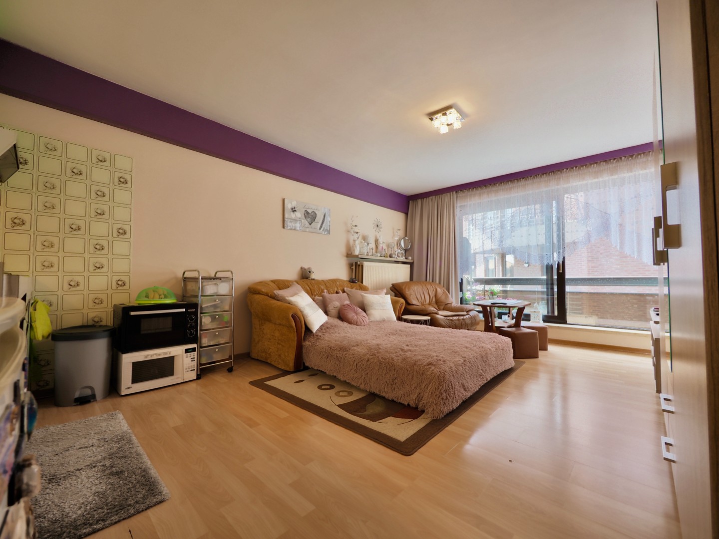 Roeselare, Studio\n - Roeselare - verhuurde studio in het centrum -> Rendement 4,66%