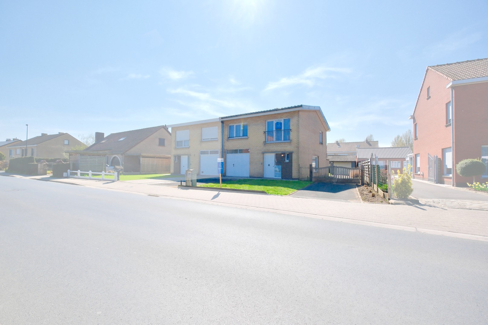 Torhout, Huis\n - Torhout - Instapklare woning met 4 slpks en garage!