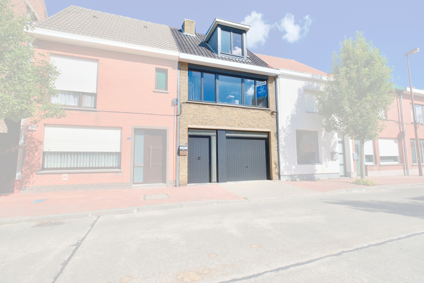 Lichtervelde, Huis\n - LICHTERVELDE - Woning met 2 slpks en RUIME dubbele garage