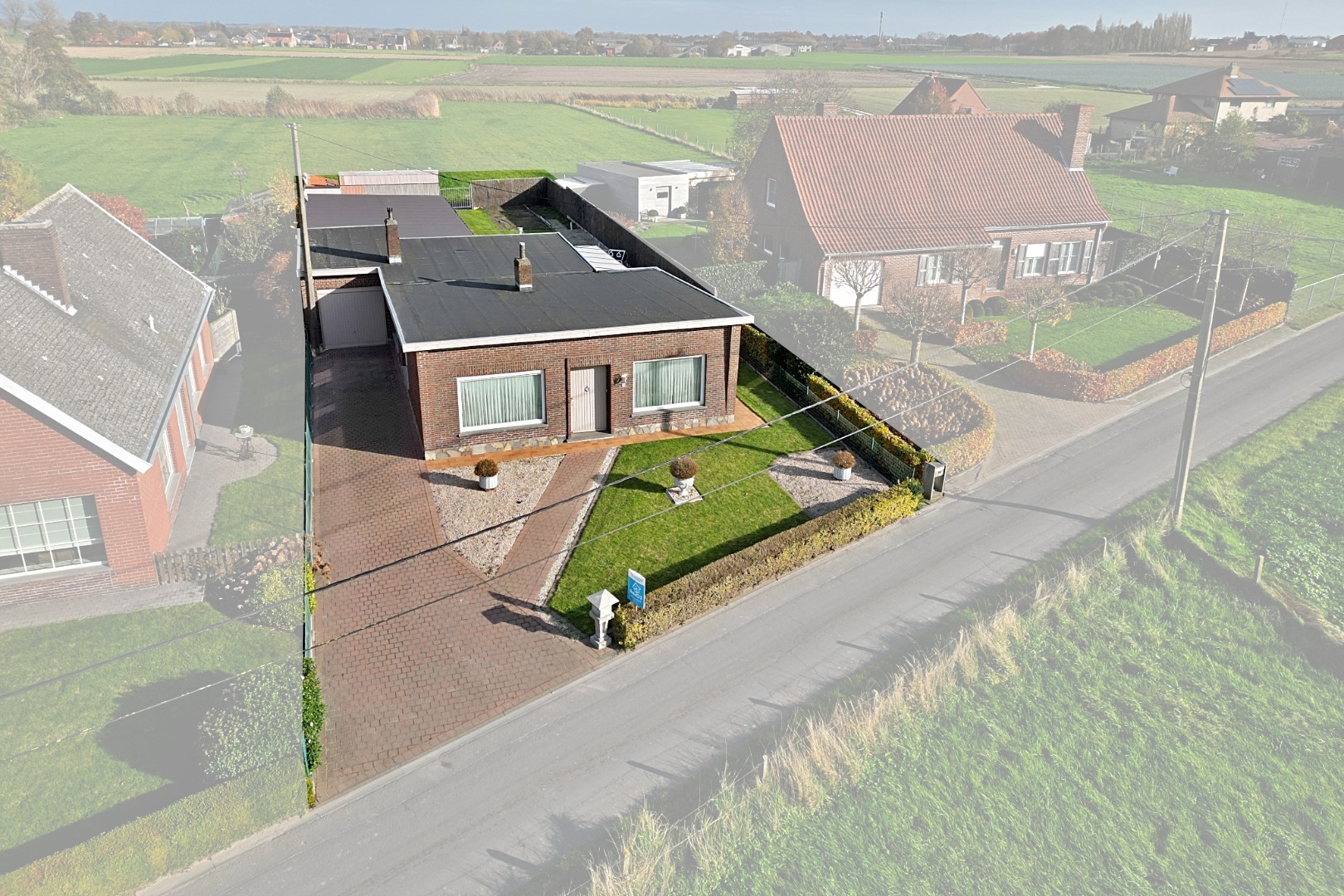 Lichtervelde, Bungalow\n - Rustig gelegen bungalow met 3 slpks en garage op 800 m²!