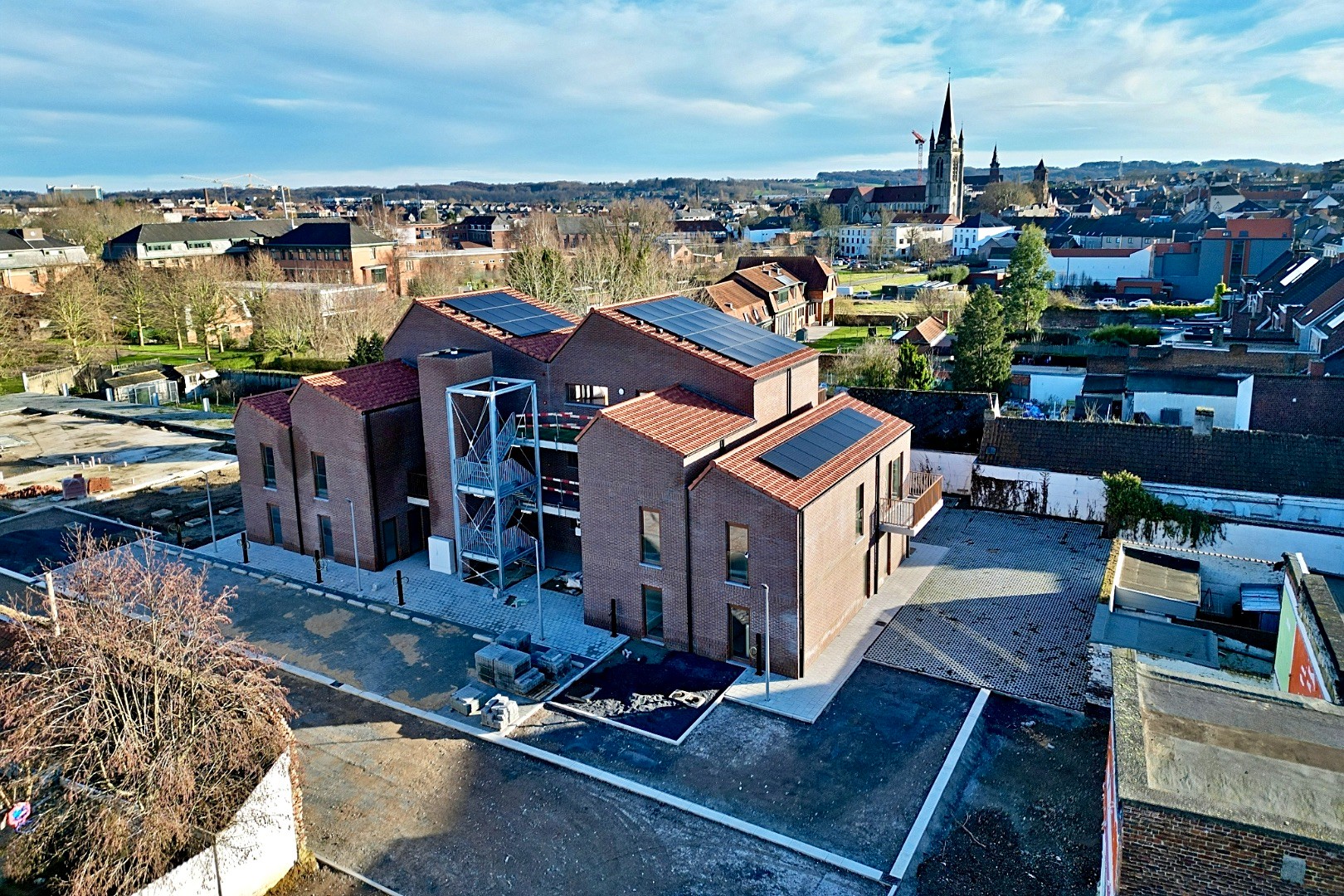 Ronse, Appartement\n - 2 SLPK NIEUWBOUW APP. GELIJKVLOERS!