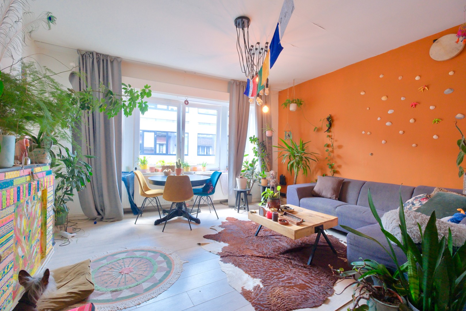 Antwerpen, Appartement\n - Lichtrijk dakapp. centrum Antwerpen met zicht op binnentuin!